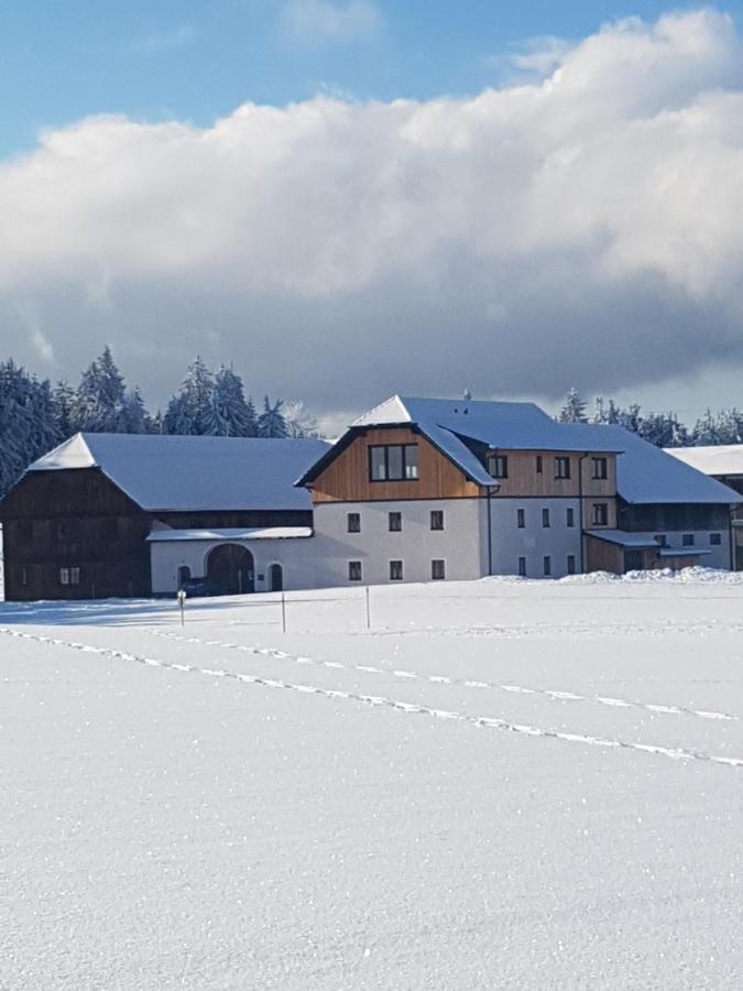 Espi-stables Esterhammer