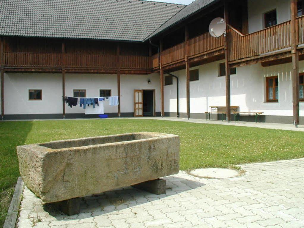 Farm stay Espi-stables Esterhammer *